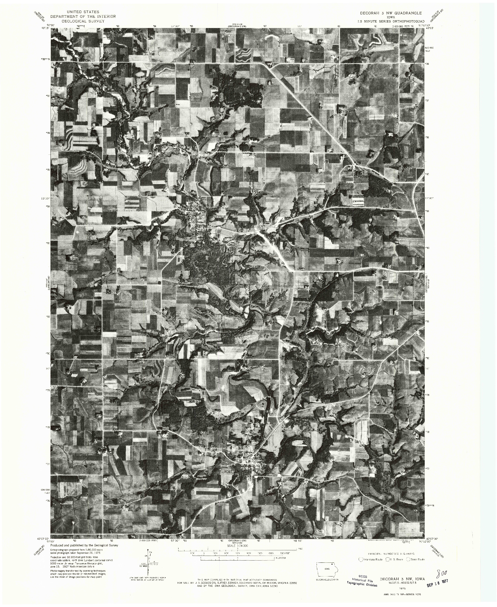 USGS 1:24000-SCALE QUADRANGLE FOR DECORAH 3 NW, IA 1975