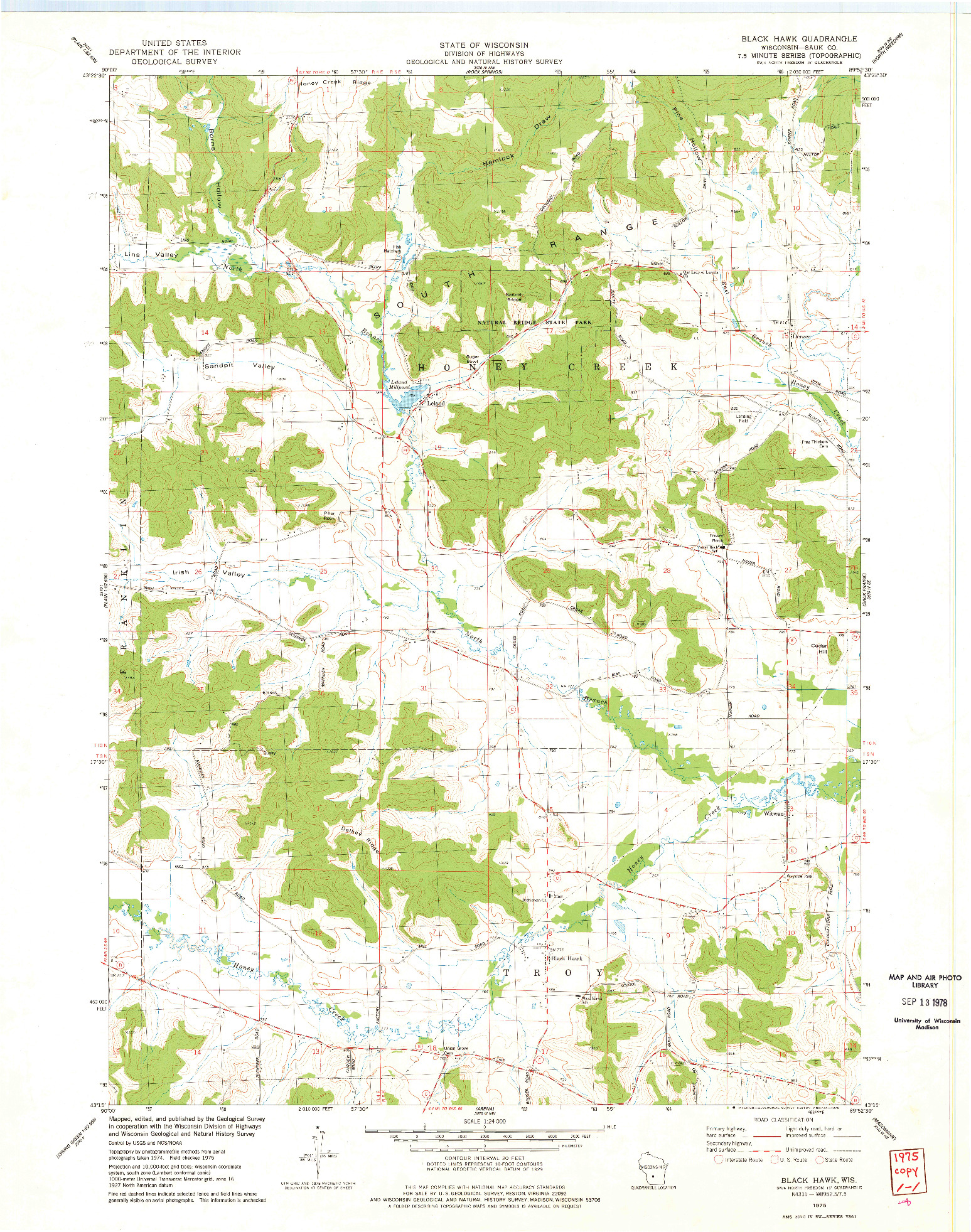 USGS 1:24000-SCALE QUADRANGLE FOR BLACK HAWK, WI 1975