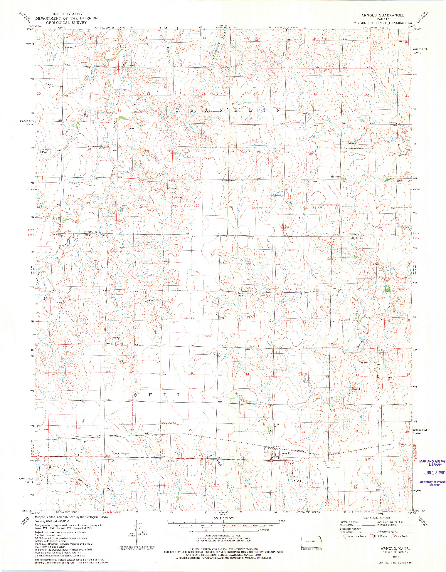 USGS 1:24000-SCALE QUADRANGLE FOR ARNOLD, KS 1981